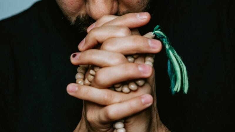 How to Control Your Anger 5 Practical Tips from the Prophet (PBUH)